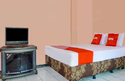 Cikampek House | SPOT ON 91797 Mutiara Guest House