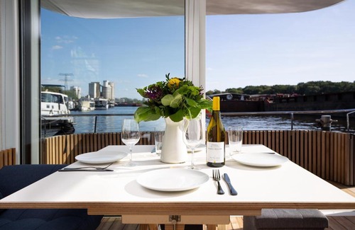Rummelsburg Boat Rental | Spreeapartment MARA