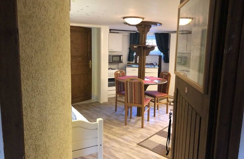 Stadtmitte Apartment | Sprenger Guest Room - Property 25985 - Guest Room Sprenger