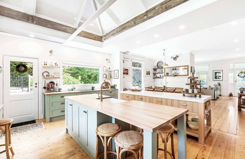 Piccadilly House | SPRIGG COTTAGE Adelaide Hills Luxury Retreat