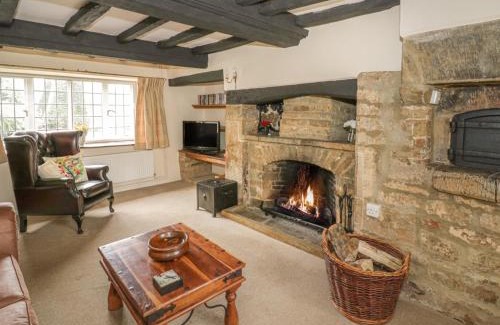 Sibford Gower House | Spring Cottage