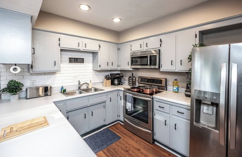 Spring Lake Park House | Spring Lake Paradise Pool Home
