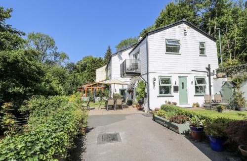Haworth House | Springhead Cottage