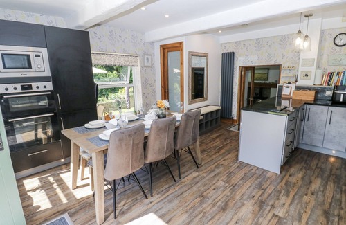 Haworth Cottage | SPRINGHEAD COTTAGE, pet friendly, with open fire in Haworth
