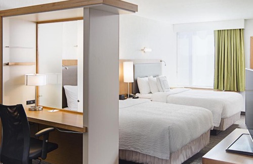 Carle Place Hotel | SpringHill Suites by Marriott Carle Place Garden City
