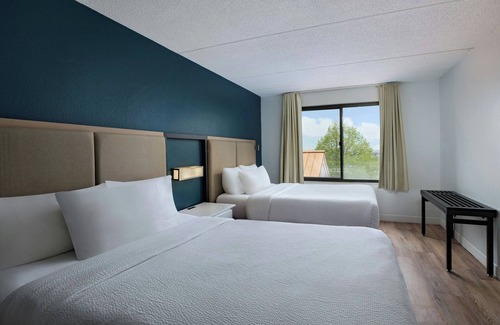 Washington Hotel | SpringHill Suites by Marriott Pittsburgh Washington