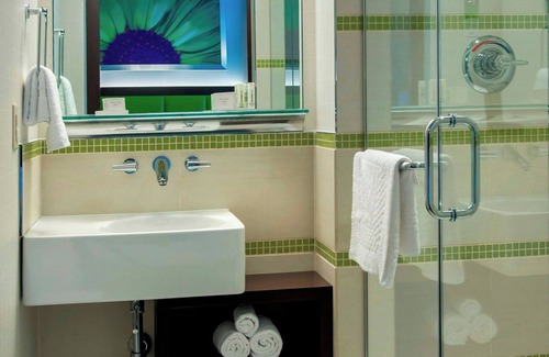 Midtown Hotel | SpringHill Suites by Marriott New York Midtown Manhattan