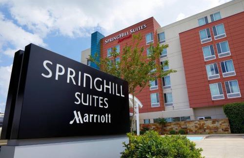 Webster Hotel | SpringHill Suites Houston NASA/Webster
