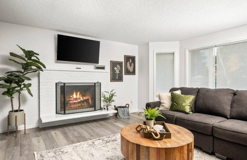 Gresham House | Springwater Escape