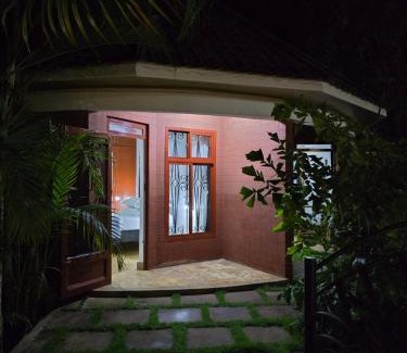 Moshi Bed & Breakfast | Sprunger Avenue - tulia homes