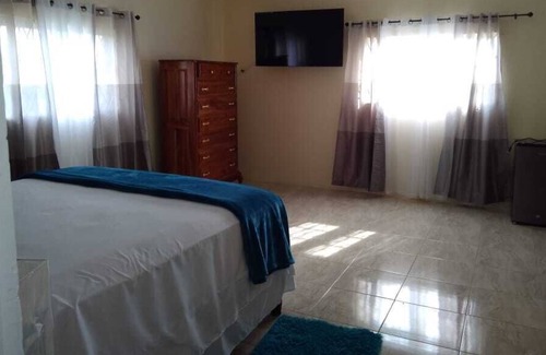 Spur Tree House | Spurtree HomeAwayVilla's- 2BR
