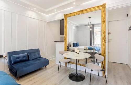 Ternes Apartment | Square Villaret Studio