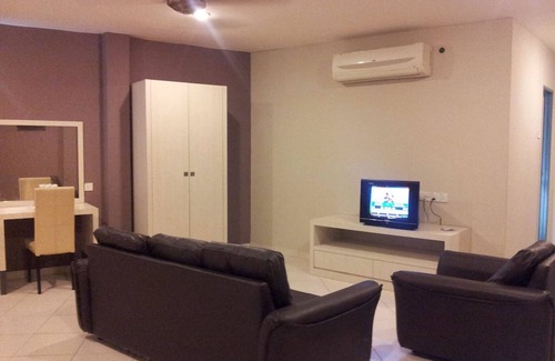 Simpang Renggam Hotel | SR Inn