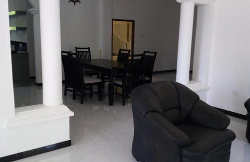 Rumassala Apartment | Srimali's Apartment