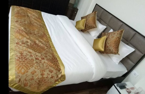 Greater Noida House | SRM House