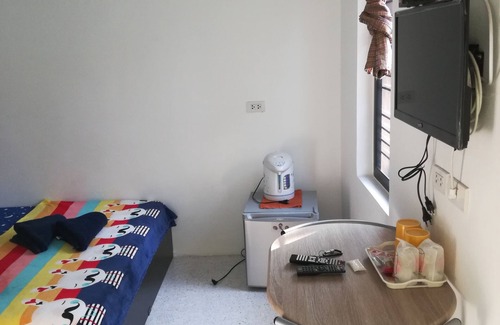 Sanom Hotel | Sroe Ground Homestay