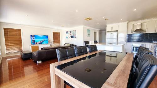 St. Albans House | St Albans house - Spacious and modern home