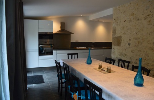 Saint-Clar House | St Clar house with garden and terrace sleeps 9