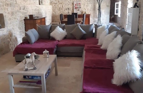 Saint-Maurice-de-Cazevieille House | Stone house with pool near Uzès