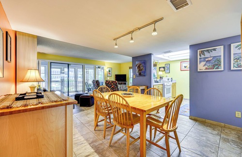 Welaka Condo | St Johns River Retreat in Welaka w/Dock Access
