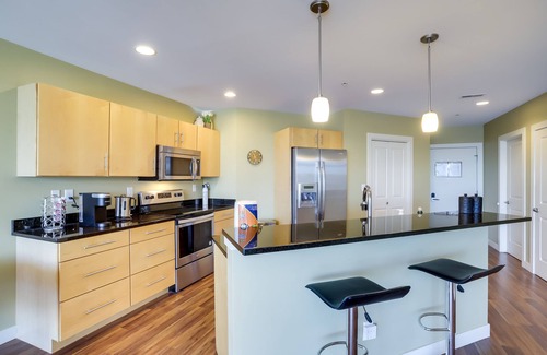 Saint Joseph Condo | St Joseph Condo < 1 Mi to Beach & Downtown!