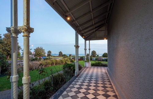 Williamstown House | St Joseph's by the sea
