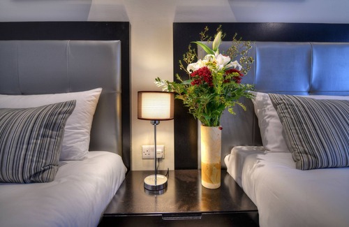 Il-Balluta Hotel | St Julian's Bay Hotel