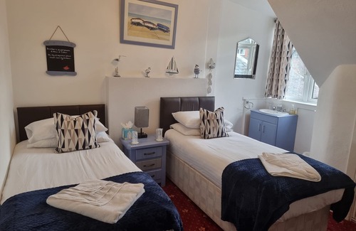 Largs House | St Leonards Guest House