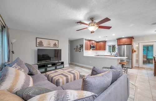 Shore Acres House | St.Pete Pool Paradise