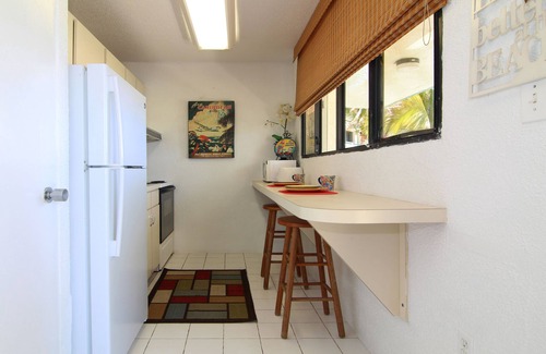 Bolongo Bay Condo | St. Thomas Prime Oceanfront/Poolfront 2BR/2BA Condo-BEST Bolongo Beach location!