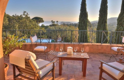 Ramatuelle Villa | St Tropez, large park, unbelievable view sea-forests-hills, 8 bedroom, pool 65ft