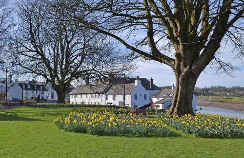 Castle Douglas House | Stables Cottage-Uud