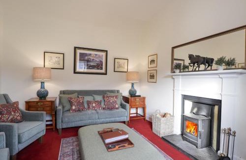 Achnasheen House | Stalker's Cottage - Torridon
