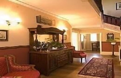 Burcombe Other | Standard Double Private Bathroom Peach Room at Burcombe Manor