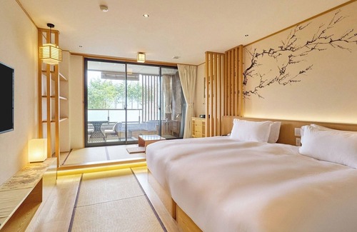 Oishi Hotel | Standard JapaneseWestern Room No Mt Fuji View Openair bath and balcony included Breakfast in/Minamitsuru-gun Yamanashi