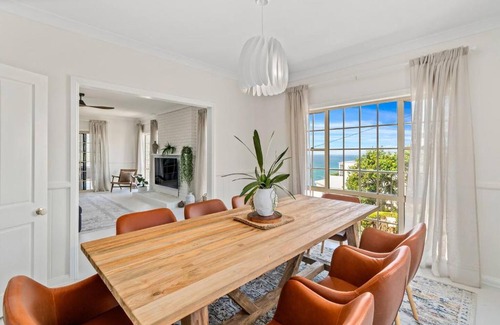 Stanwell Park House | Stanwell Park Escape - Sprawling Beachfront Living