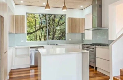 Stanwell Park House | Stanwell Park Seaview home