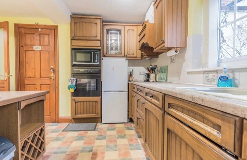 Carlisle Cottage | Stanwix Cottage. Walking distance of park and town