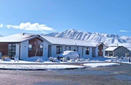 Lake Tekapo House | Star River