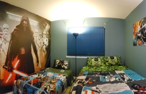 Lower Bal House | [STAR WARS] House-Walking distance to BART& Mall | 40mins to San Francisco | 講中文