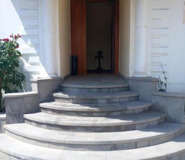 Parakar House | Star Zvartnoc Evn Airport