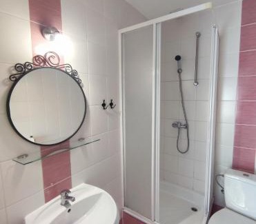 Klodzko Miasto House | Stara Szkoła w Romanowie