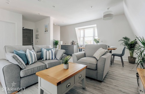 Newbury Apartment | Starhost Residences Brand New 2 Bedroom Apartment in Newbury Town Centre