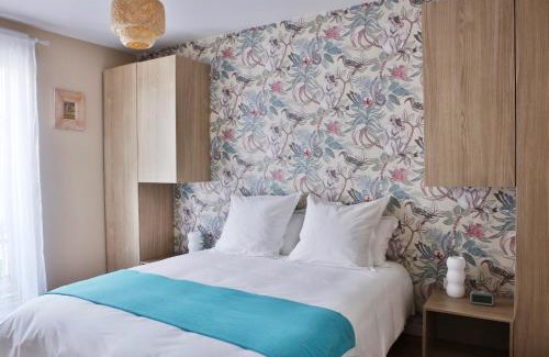 Saint-Ouen Apartment | "STARRY in SO" 47m2, parking gratuit, rue calme et arborée, METRO 10 min, Stade de France 24min à pied