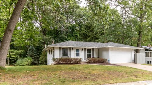 Park Forest Village House | State College Getaway