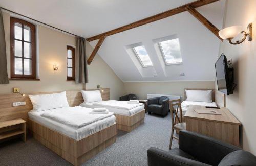 Vsestudy House | Statek 1738