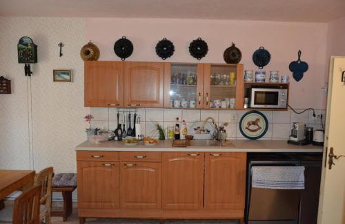 Unesov House | Statek Vojtěšín
