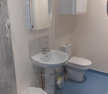 Kidderminster Apartment | Station Retreat 6B Comberton Terrace