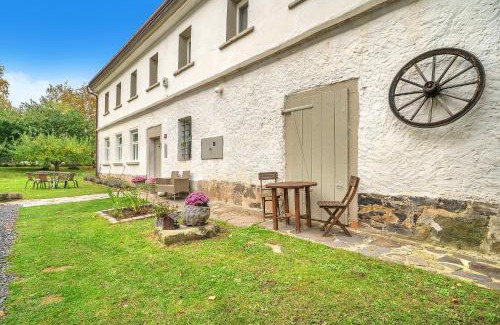 Zandov House | Staveni 1818