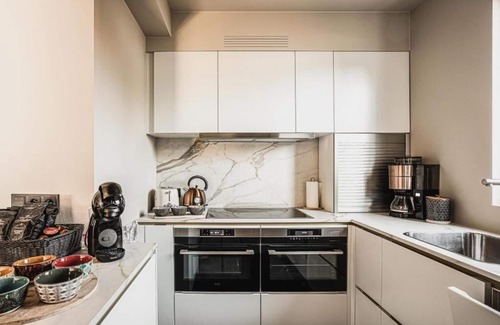 Jabbeke Villa | Stay Charmed ! Splinternieuwe, Charmante Vakantiewoning!